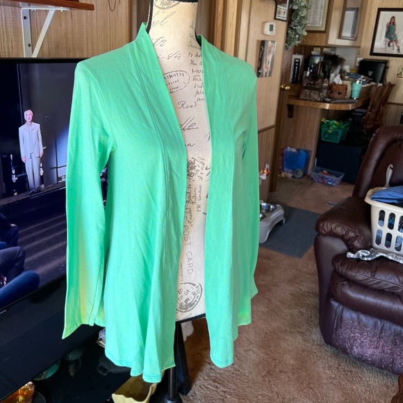 Woman’s Columbia green light cardigan - Picture 12 of 16